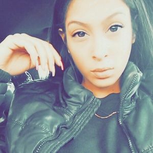 Meet your Posher, Tasha